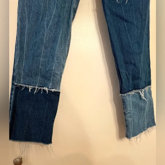 Hollister Curvy High Rise Mom Jeans Blue Size 26 - Picture 9 of 15